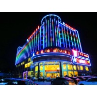 商場(chǎng)美陳場(chǎng)景布置戶外商業(yè)美陳發(fā)光城