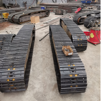 遙控操作履帶底盤 工程鋼制橡膠底盤 