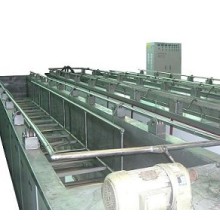 越野車縱梁雷士超聲波清洗設(shè)備